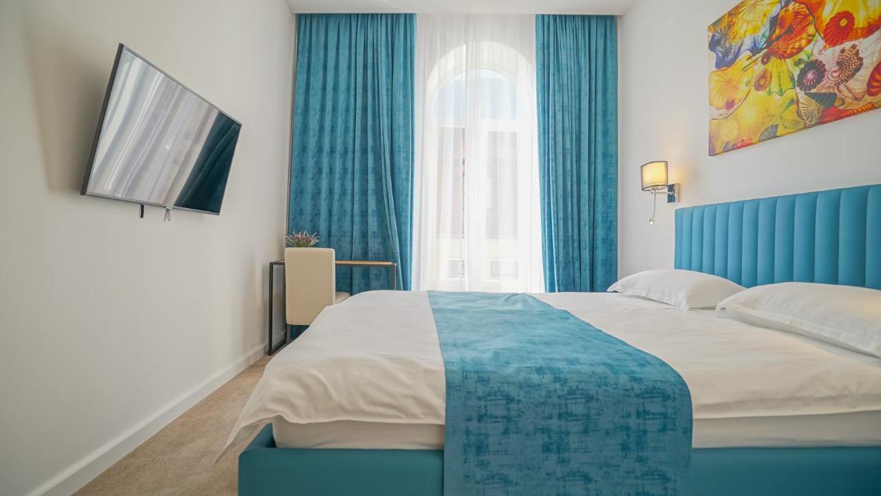 Zoom Rooms Брашов Екстер'єр фото