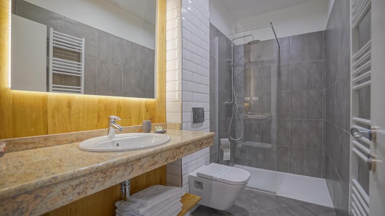Zoom Rooms Брашов Екстер'єр фото